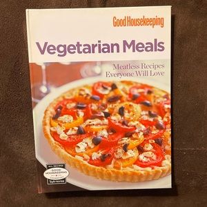 Vegetarian Meals cookbook. Like New/Excellent condition. Hardcover.